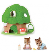 Calico Critters Discovery Forest Treehouse Playset with Hazelnut